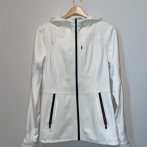 Lululemon cross chill jacket